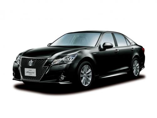 Toyota Crown с аукциона Японии