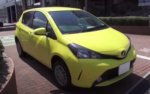 Тойота Витц 2014